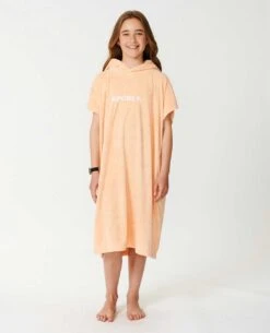 Classic Surf Hooded Towel - Girls (8-14 Years) 7 Classic Surf Hooded Towel - Girls (8-14 Years) -Wetsuits Ready 00cgto 0165 1