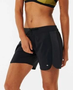 Women's 3/2/One Mirage Boardshort 8 Women's 3/2/One Mirage Boardshort -Wetsuits Ready 00qwbo 0090 3