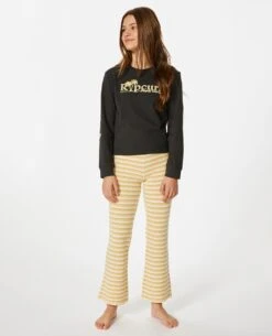 Surf Revival Long Sleeve Tee - Girls (8-14 Years) 8 Surf Revival Long Sleeve Tee - Girls (8-14 Years) -Wetsuits Ready 01dgte 8264 3