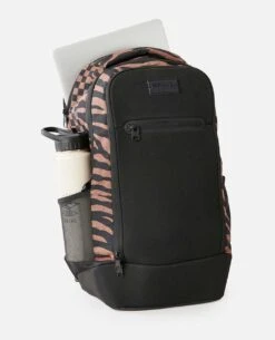 F-Light Ultra 30L Sun Tribe Backpack -Wetsuits Ready 02fwba 0009 4
