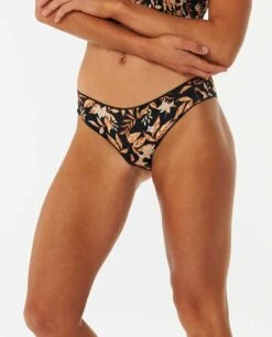 La Isla Cheeky Coverage Hipster Bikini Bottom 8 La Isla Cheeky Coverage Hipster Bikini Bottom -Wetsuits Ready 09qwsw 0090 3