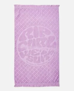 Surfers Essentials Towel -Wetsuits Ready gtwdv1 4568 1